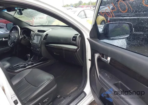 2014 Kia Sorento Limited V6 из США, поврежденный, VIN 5XYKW4A75EG444230